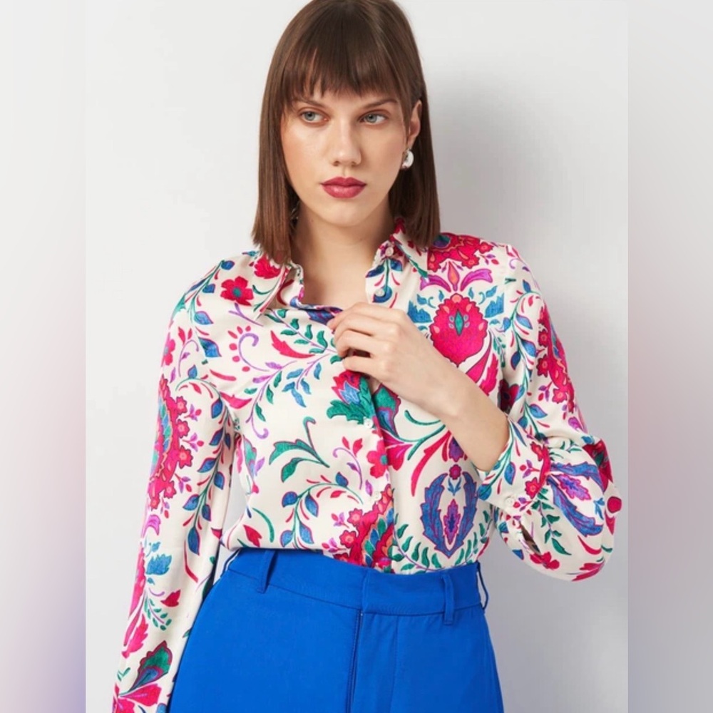 ZARA Satin Spring Floral Button Down Blouse Womens L Business Casual Chic